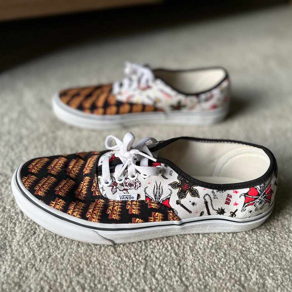 Stranger Things Themed Vans - Picture 4 of 7